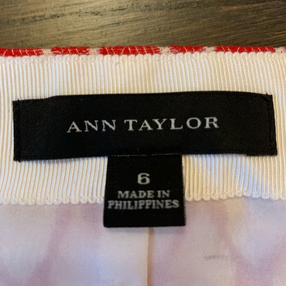 Ann Taylor Red and Cream Knit Skirt - Picture 2 of 4